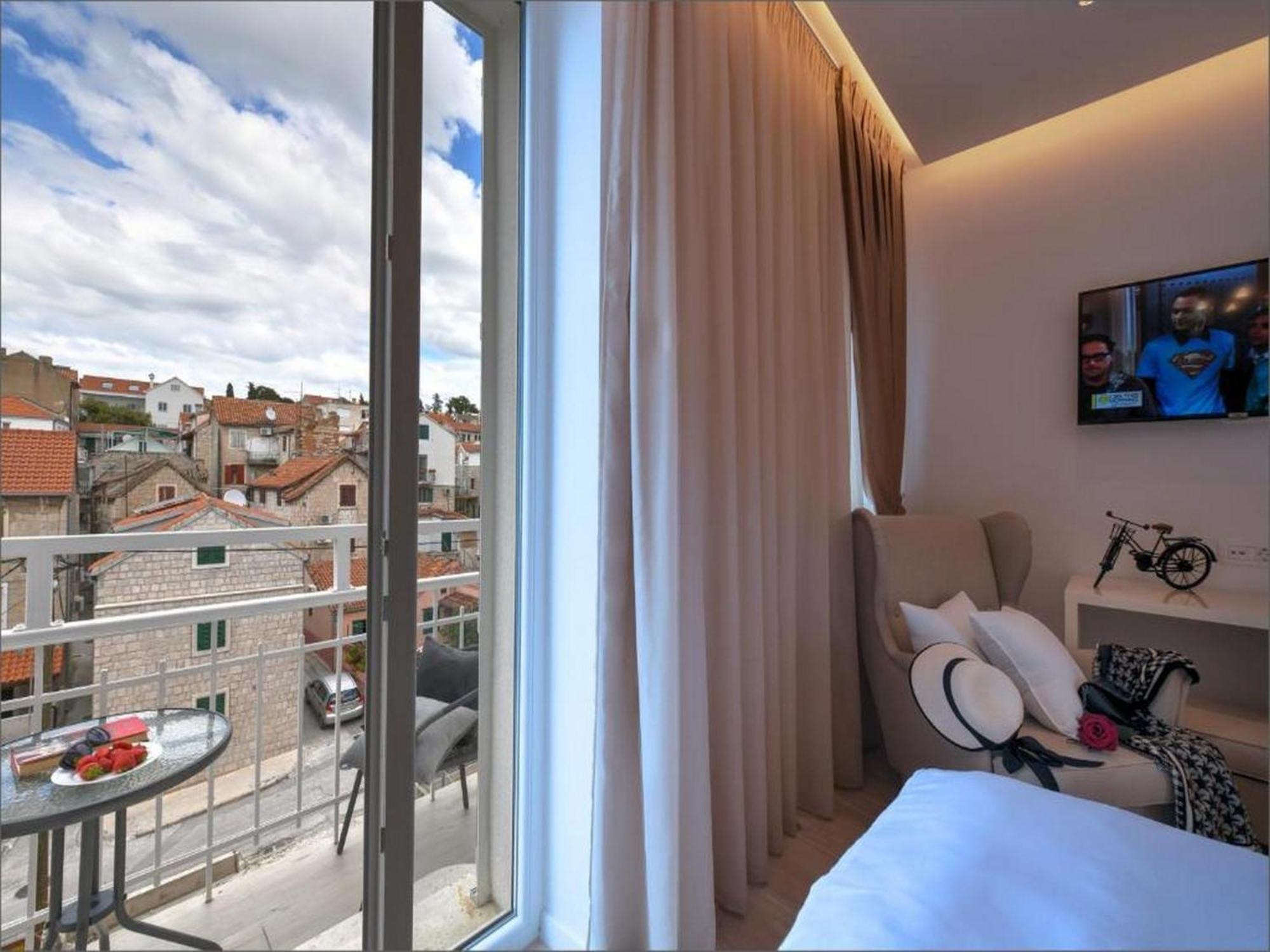 Via Porto Rooms Split Room photo